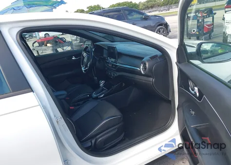 2021 Kia Forte Gt-Line из США, поврежденный, VIN 3KPF34AD3ME312725